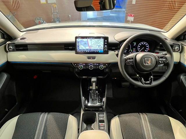 ホンダヴェゼルハイブリッド□e:HEV Z PLaY Package 内装他