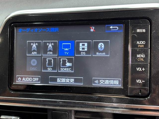 シエンタハイブリッドG 両側電動スライドドア/純正7インチナビ/バックカメラ/衝突軽減ブレーキ/車線逸脱防止/シートヒーター/ETC/スマートキー/プッシュスタート/オートライト/オートエアコン 内装他