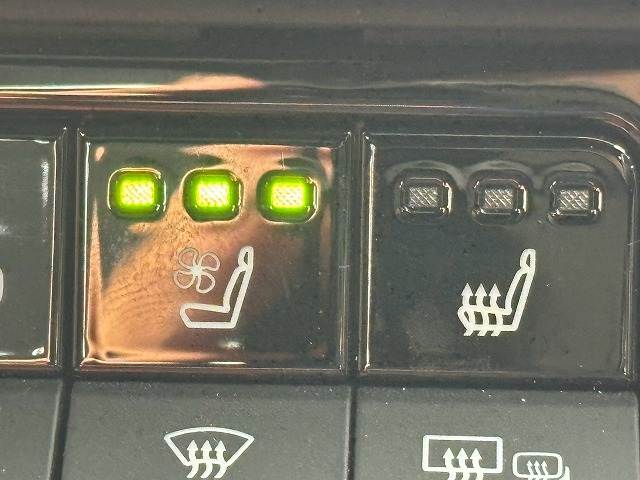 トヨタ クラウンスポーツの画像8