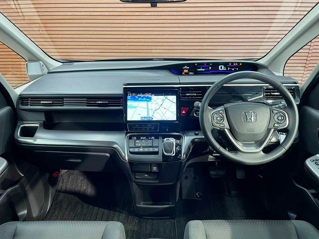 ホンダステップワゴン□e:HEV SPADA G Honda SENSING 内装他
