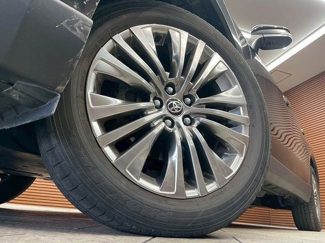 トヨタ ハリアーハイブリッドの画像11