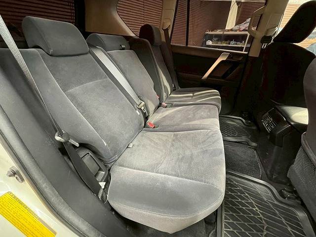トヨタ ランドクルーザープラドの画像9
