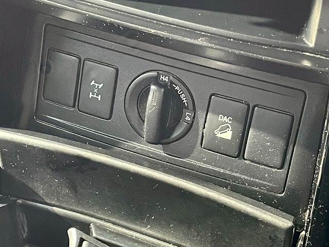 トヨタ ランドクルーザープラドの画像16