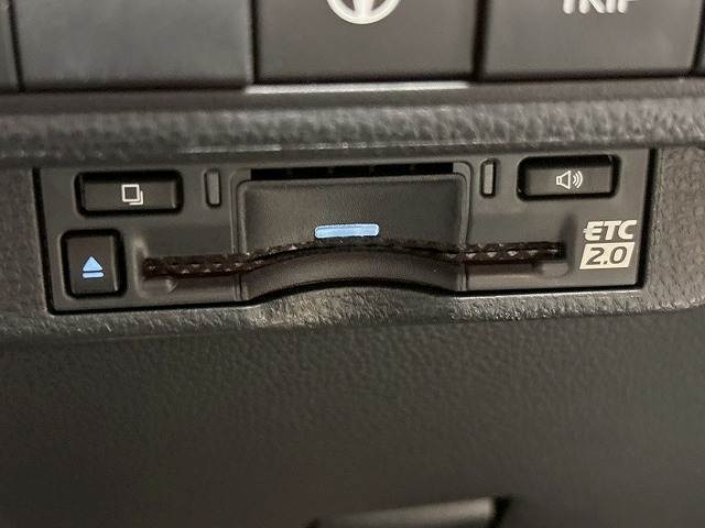 トヨタ カローラツーリングの画像16