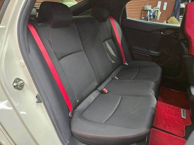 ホンダ シビックTYPE-Rの画像9