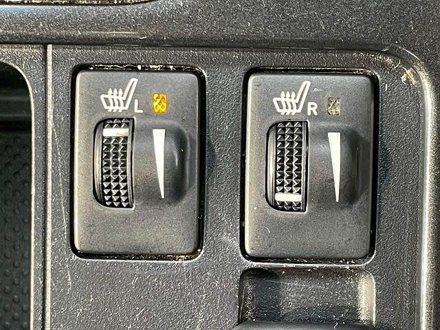 トヨタ ランドクルーザープラドの画像6