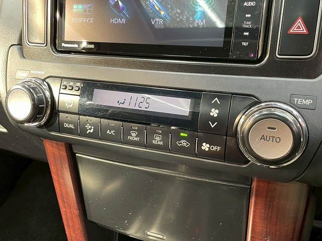 トヨタ ランドクルーザープラドの画像12