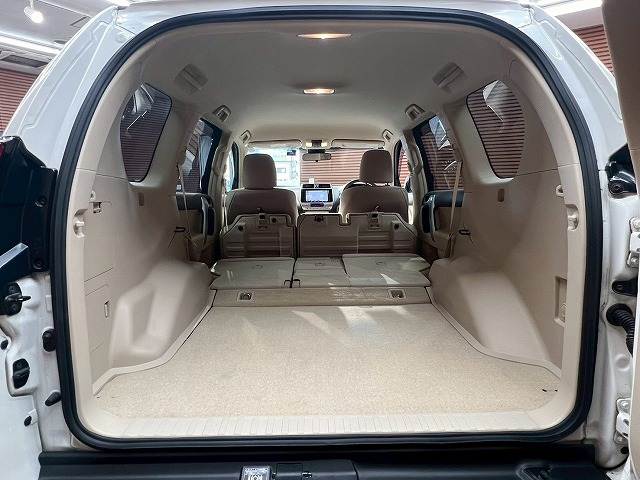 トヨタ ランドクルーザープラドの画像20