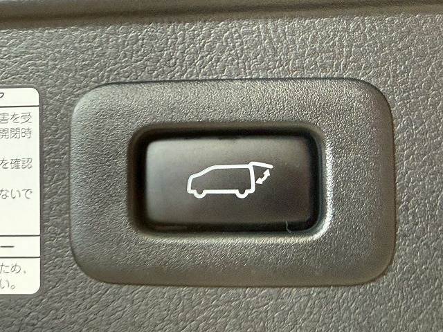 トヨタ ヴェルファイアの画像6