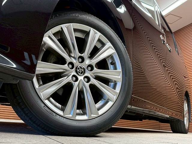 トヨタ ヴェルファイアの画像11