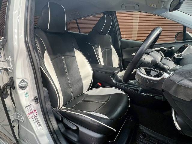 トヨタ プリウスの画像8