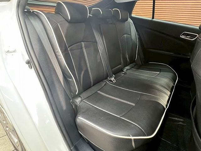 トヨタ プリウスの画像9