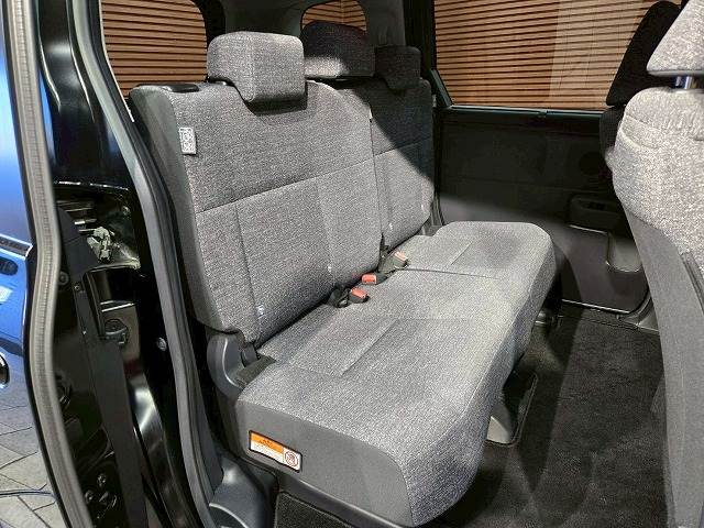 トヨタ シエンタハイブリッドの画像9