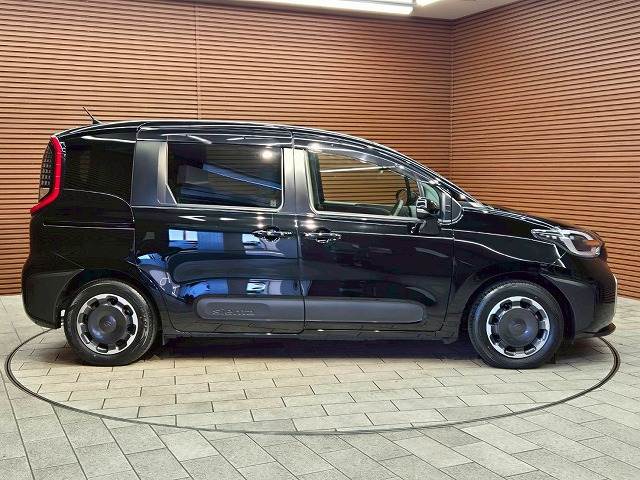 トヨタ シエンタハイブリッドの画像18