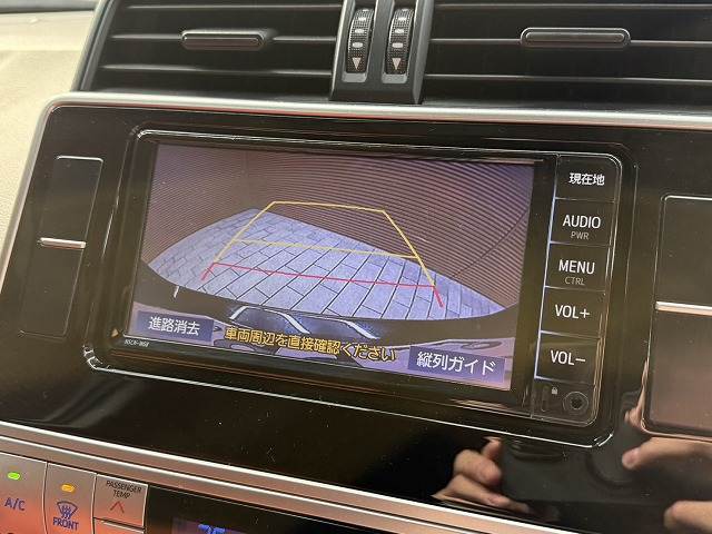 トヨタ ランドクルーザープラドの画像4