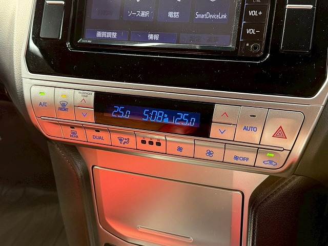 トヨタ ランドクルーザープラドの画像12