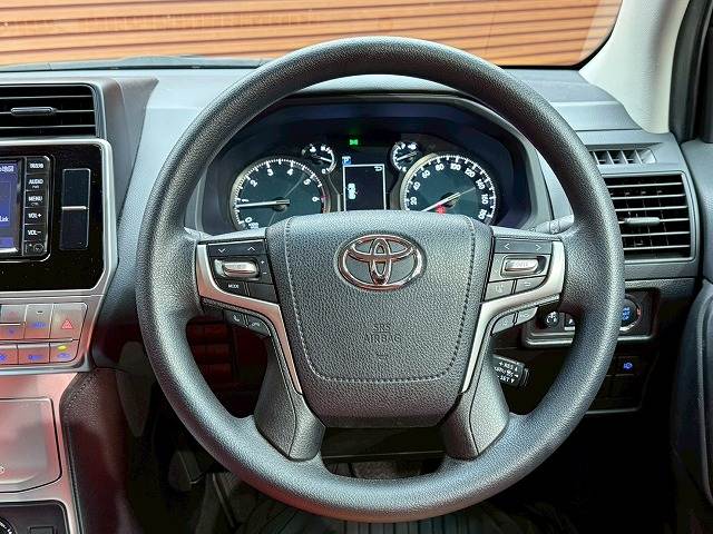 トヨタ ランドクルーザープラドの画像13