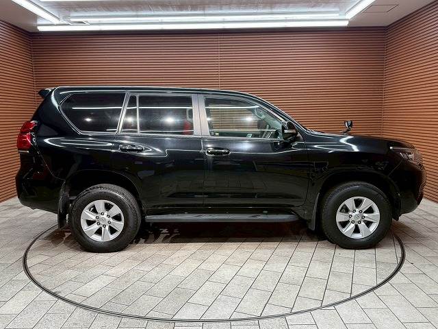 トヨタ ランドクルーザープラドの画像18