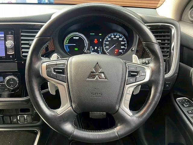 三菱&nbsp;アウトランダーPHEVの画像13