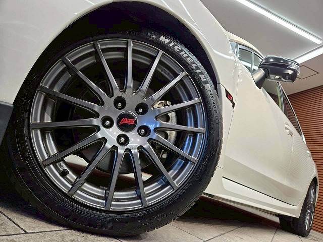 スバル WRX S4の画像11