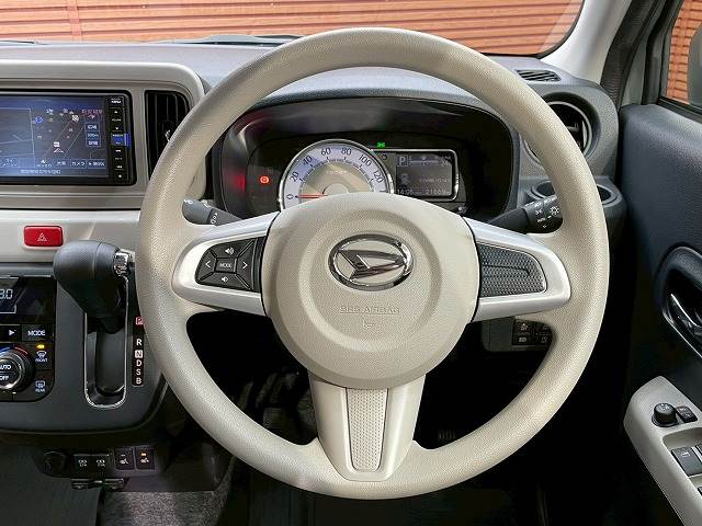 ダイハツ ミラトコットの画像13