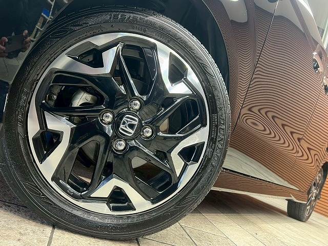 ホンダ N-BOXの画像11