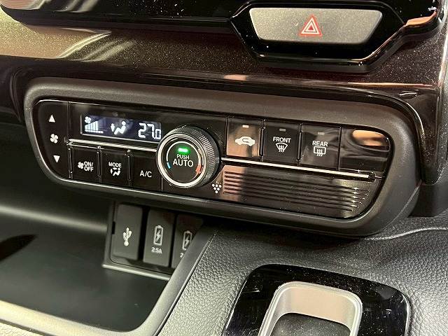 ホンダ N-BOXの画像12