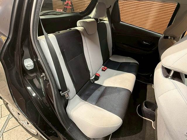 トヨタ ヴィッツの画像9