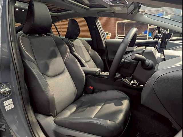 トヨタ&nbsp;プリウスの画像8