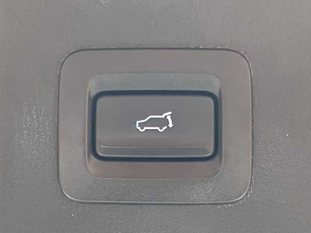 マツダ&nbsp;CX-8の画像16