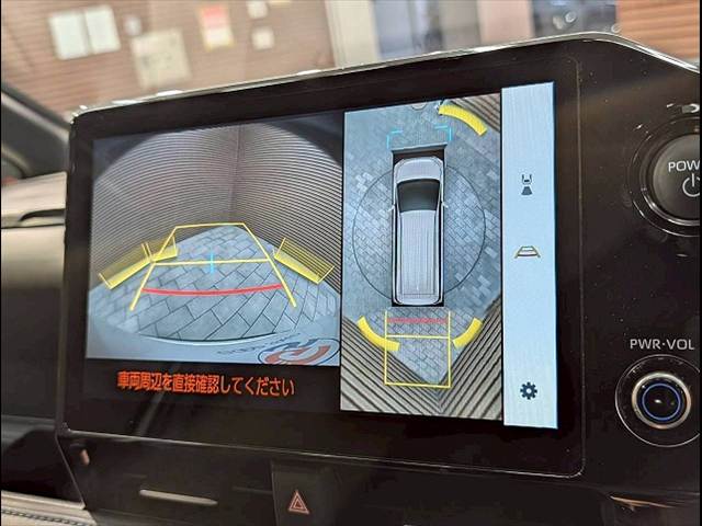 トヨタ&nbsp;ヴォクシーハイブリッドの画像4