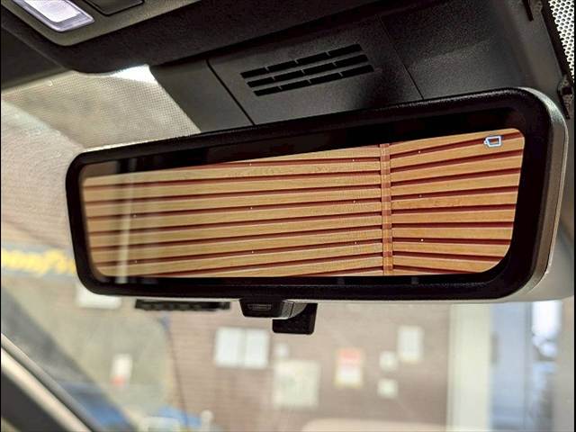 トヨタ&nbsp;ヴォクシーハイブリッドの画像16