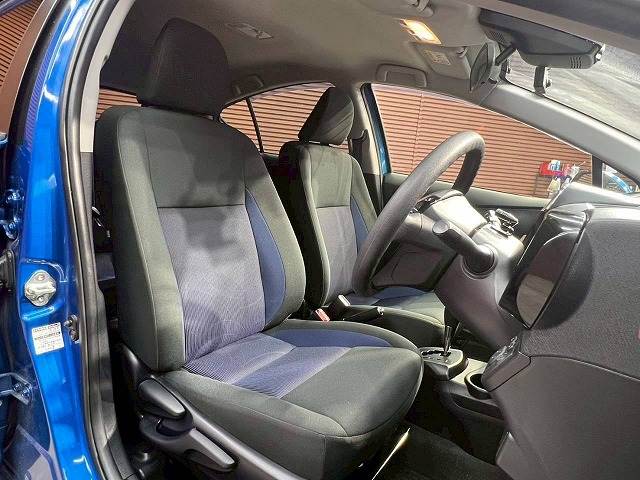 トヨタ&nbsp;アクアの画像8