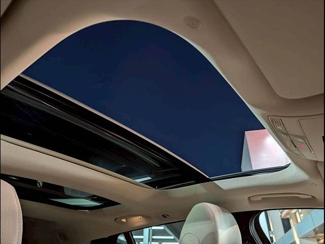 E-CLASS Stationwagon◆E 220 d 4MATIC オールテレイン RHD 内装他