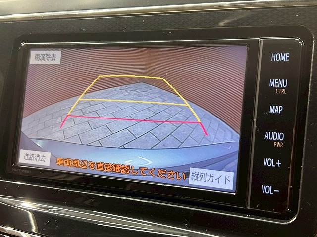 トヨタ&nbsp;プリウスαの画像4