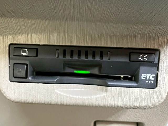 トヨタ&nbsp;プリウスαの画像16