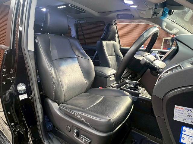 トヨタ&nbsp;ランドクルーザープラドの画像7