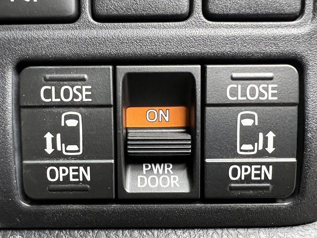 トヨタ エスクァイアの画像5