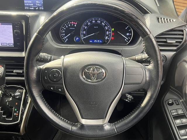 トヨタ エスクァイアの画像13