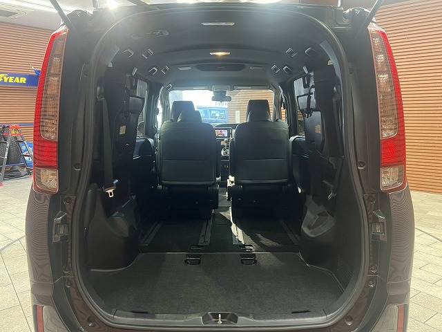 トヨタ エスクァイアの画像20