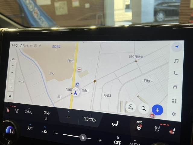 トヨタ&nbsp;アルファードの画像3