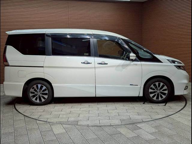 日産&nbsp;セレナの画像18