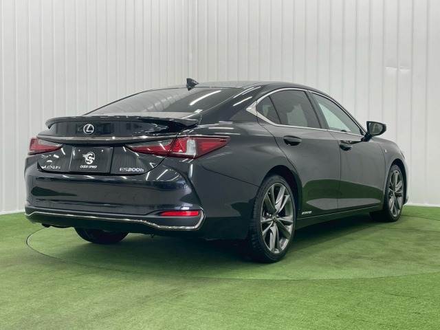 レクサス&nbsp;ESの画像16