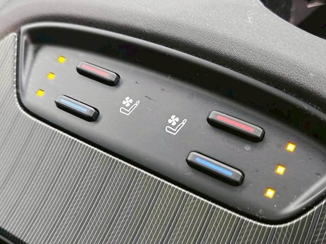 ハリアー◆Z “Leather Package” 内装他