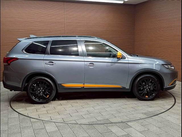 三菱 アウトランダーの画像18