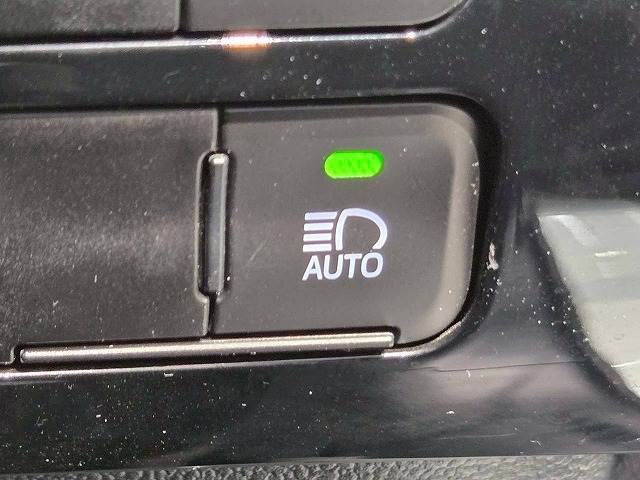 トヨタ&nbsp;プリウスの画像6