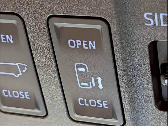 トヨタ&nbsp;ヴェルファイアの画像7