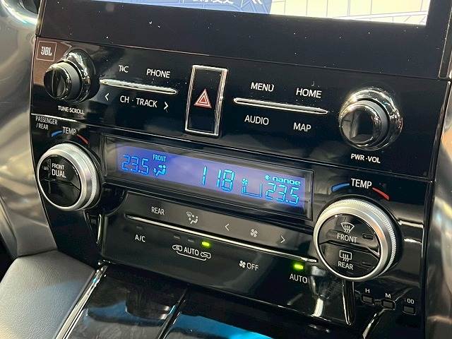 トヨタ&nbsp;アルファードの画像12