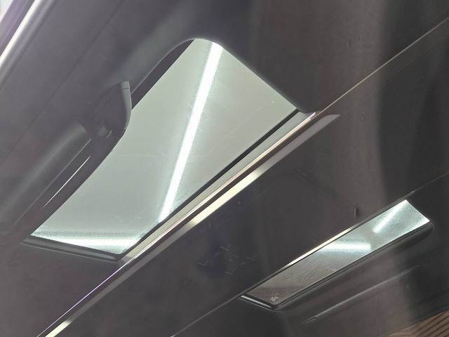 トヨタ アルファードの画像14