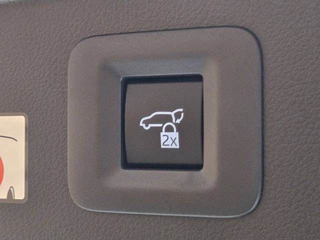 トヨタ アルファードの画像15